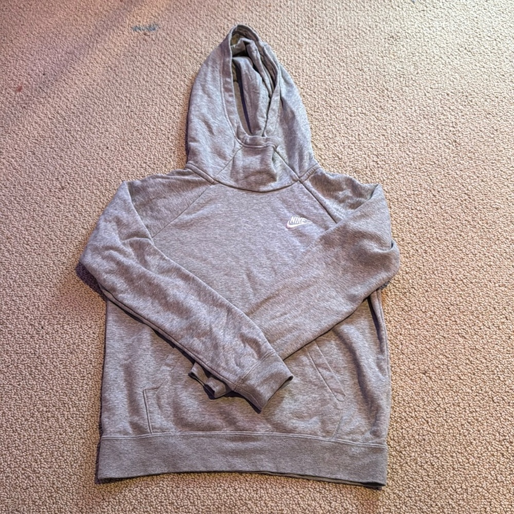 gray nike turtle neck